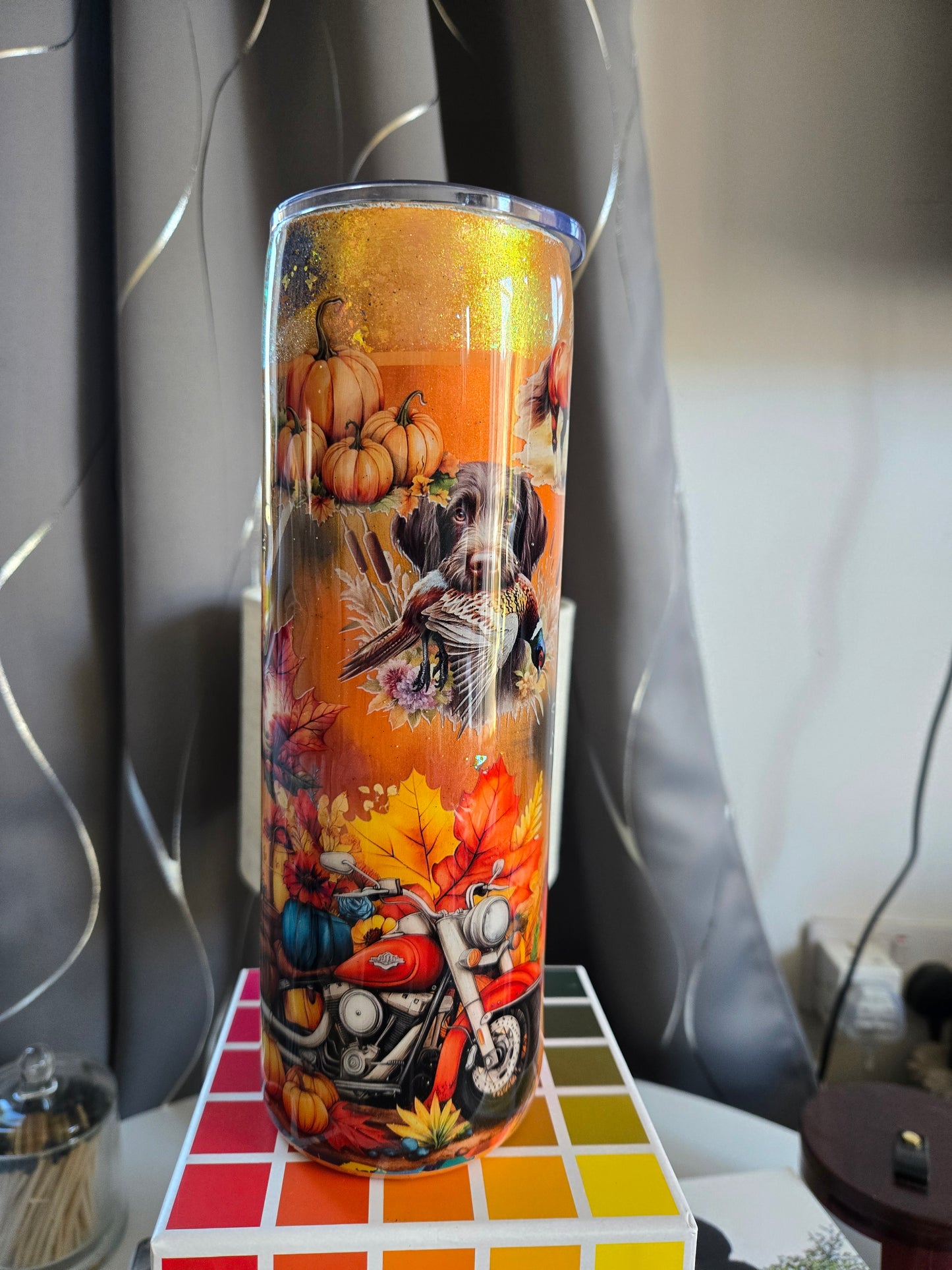 Ready to ship, love this cup, different things going on , 30oz
