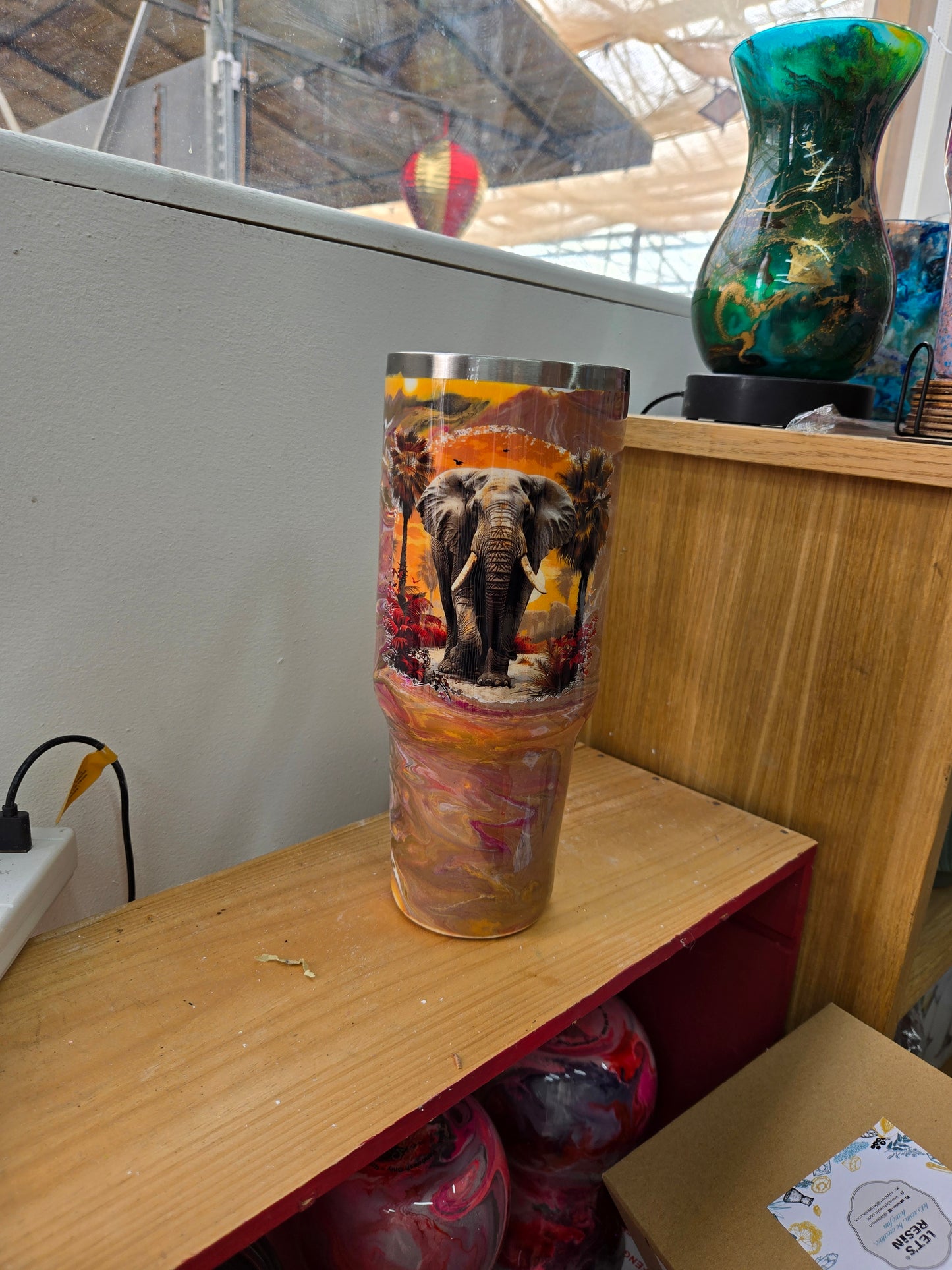 40oz tumbler with Elephant Decal
