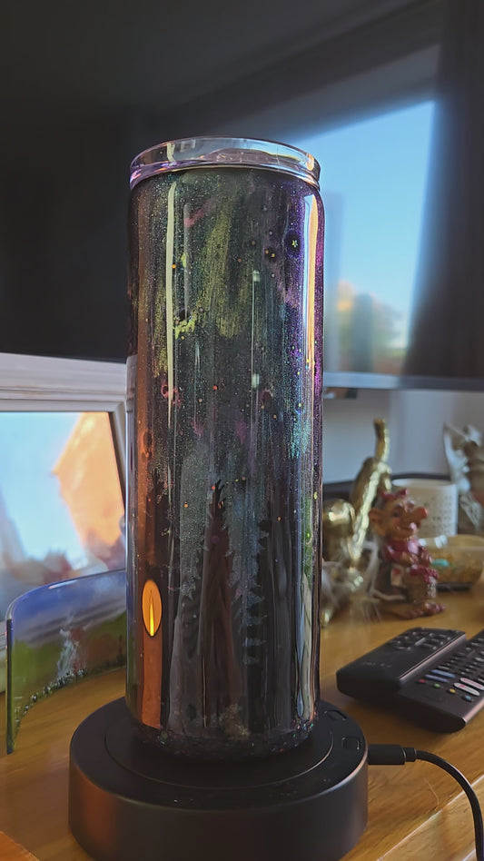 20oz Northern Lights with tree line decal